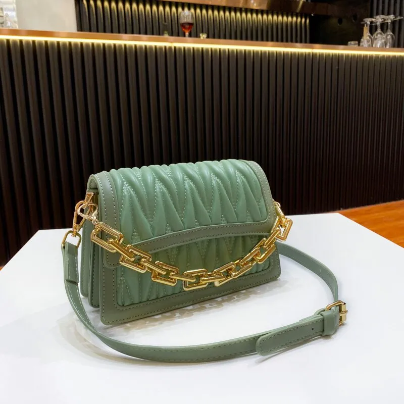 Christmas Gift Thick Chain Tote Pleated bag 2021 Fashion New High quality PU Leather Women's Designer Handbag Vintage Shoulder Messenger Bag