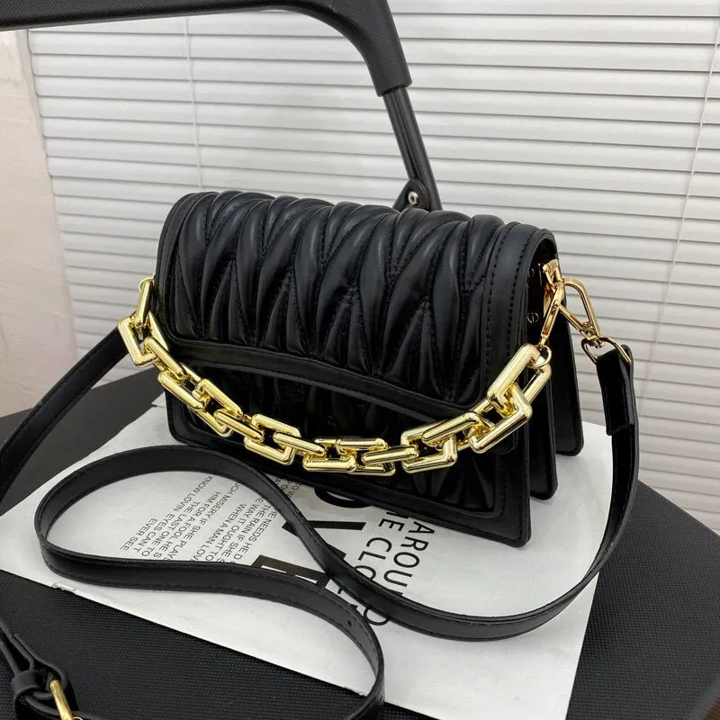 Christmas Gift Thick Chain Tote Pleated bag 2021 Fashion New High quality PU Leather Women's Designer Handbag Vintage Shoulder Messenger Bag
