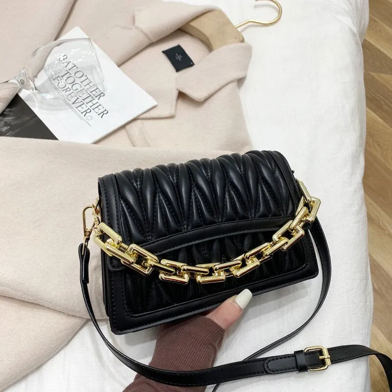Christmas Gift Thick Chain Tote Pleated bag 2021 Fashion New High quality PU Leather Women's Designer Handbag Vintage Shoulder Messenger Bag