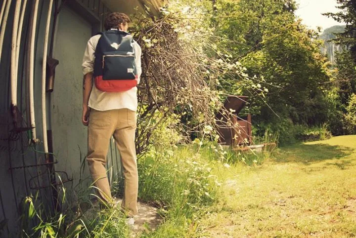 Herschel Supply Pop Quiz Backpack - Navy & Red