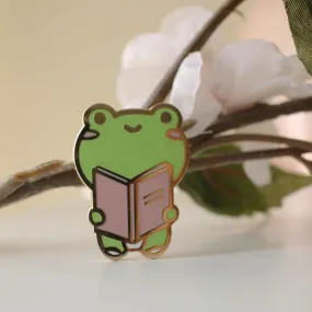 Lili Reading Enamel Pin