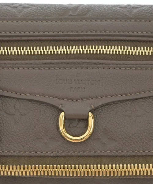 LOUIS VUITTON Clutches